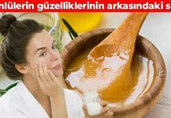 Ünlülerin hiç bilinmeyen güzellik sırrı! Meğer bebek gibi ciltlerini buna borçlularmış
