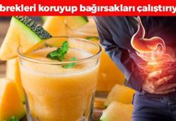 Suyunu bardak bardak içince bağırsakları harıl harıl çalıştırıyor! Böbrekleri diyalizin pençesinden kurtarıp vitamin yüklüyor!