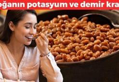 Değerini bilen yok ama doğanın potasyum kralı! Haşlayıp kaşık kaşık yiyin: Demir depolarını fulleyip bağırsakları motor gibi çalıştırıyor!