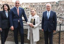 Bakan Ersoy'un katılımıyla Roma Kolezyumu'nda 6 milyon ziyaretçili final: Göbeklitepe sergisi tarihe geçti
