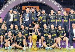 Fenerbahçe Opet şampiyon!