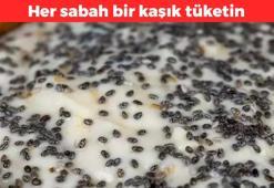 Balıktan daha fazla omega 3 içeriyor! Sabahları bir kaşık tüketince iltihabı yok ediyor: Kilonuzu terazi gibi dengelemenizi sağlayacak