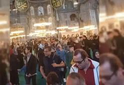 Ayasofya'da deprem anı! Büyük panik kameraya yansıdı