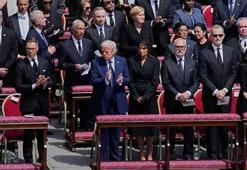 Dünya liderleri Roma’da! Papa’nın cenaze töreni başladı