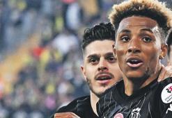 Solskjaer'e güven oyu