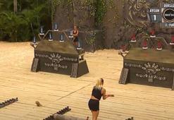 SURVİVOR KİM ELENDİ? Survivor dokunulmazlığı hangi takım kazandı, üçüncü eleme adayı kim oldu? Final düellosu gerçekleşmemişti