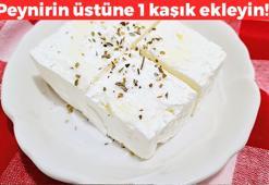 Peynirin üstüne 1 kaşık ekleyin! Mide ilaçlarından 10 kat daha etkili: Bağırsakları saniyesinde temizliyor