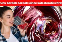 Suyunu sıkıp bardak bardak içince kolesterolün kökünü kazıyor! Doğadaki en güçlü antioksidan, tıkalı damarları yağ çözücü gibi açıyor!