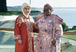 Emine Erdoğan, Esvatini Ana Kraliçesi Ntfombi Tfwala ile görüştü