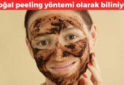Cilde doğal peeling yapıyor! Sakın çöpe atmayın: Ölü hücrelerden arındırıyor, kırışıklıkları silgi gibi ütülüyor
