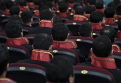 Hakim ve savcıların görevde yükselme kararları Resmi Gazete'de yayımlandı