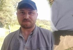 'Keneler köpek gibi koku alıp üzerimize geliyor' Kene üstüne böyle tırmandı