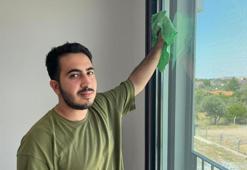 'Öğrenci işleri temizlik' Aralarında ünlü isimler de var