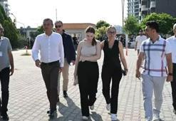 Ferdi Zeyrek’in kızı sınava Özgür Özel ile geldi