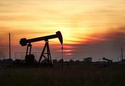 İran'ın ABD üslerine saldırısı sonrası petrol 1 saatte yüzde 6 düştü