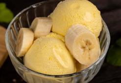 Yazın favorisi kalorisiz fit dondurma tarifi! 5 dakikada hazır oluyor, lezzeti 10 kat artırıp damak çatlatıyor!