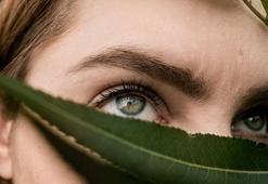 Göz rengi kalıcı olarak değişebilir! Mavi ve yeşil favoriler arasında
