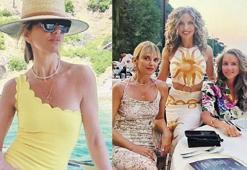 Türkan Özilhan ve kankası Esra Oflaz Güvenkaya ikinci tatilinde