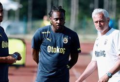 Fenerbahçeli futbolcu Osayi-Samuel, saatini çaldırdı! Soluğu karakolda aldı
