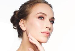 Cilt kararmalarını gideriyor! Krem ve estetik işlemlerden daha etkili:1 hafta boyunca kullanın