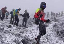 Temmuz ayında -35 dereceyi gördüler! Türkiye'nin en yüksek noktası