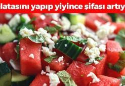 Salatasını yapıp kaşık kaşık yiyin! Kan basıncını anında düşürüp damarları açıyor, vücuttaki iltihabı kurutuyor! Potasyum ve magnezyum zengini