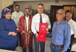 3 çocuklu çift 19 yıl sonra resmen evlendi