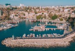 Antalya'da bir günde Cumhuriyet tarihinin ziyaretçi rekoru kırıldı