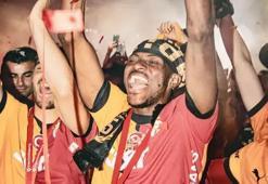 Victor Osimhen için İngiliz basınından dikkat çeken yorum: Elinin tersi ile itti