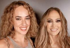 Seda Bakan, JLo ile poz vermeyi başaran isimler arasında yer aldı