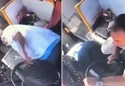Otobüs şoförü kalp krizi geçirdi! Direksiyon başına geçen yolcu kazayı önledi