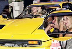 Eğlence sonrası kucak kucağa yolculuk!