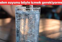 Maden suyunu böyle içmek gerekiyormuş! Mideyi saniyesinde rahatlatıyor: Yanma hissini söküp atıyor