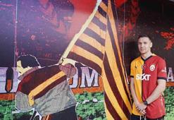 Galatasaray KAP'a bildirdi! Yıldız oyuncu resmen ayrıldı