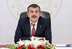 Bakan Tekin'den 'serbest kıyafet uygulaması' açıklaması