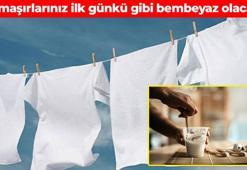 Çamaşırları kar gibi beyazlatıyor! Deterjanla birlikte yarım su bardağı ekleyin: Sararmış kıyafetlere artık son