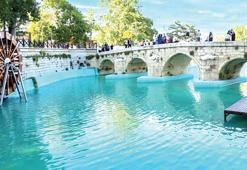 Mevlana'nın Mesnevi'yi yazdığı tarihi bağların yeniden can bulduğu yer Meram