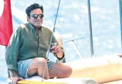 Dünyaca ünlü tenor Mario Frangoulis'in teknede çay keyfi