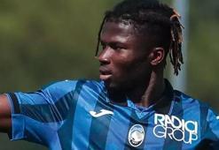 Beşiktaş, yeni transferi KAP'a bildirdi! İstanbul'a geliş saati belli oldu