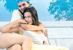 Düşman çatlattılar