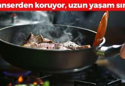 Herkes zararlı sanıyordu ama gerçek çok başka çıktı! Doğru miktarda yiyince kanserden koruyor, kasları da beton gibi güçlendiriyor! Uzun ömrün sırrı