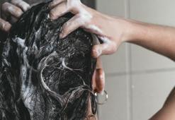 Saç derisini onaran formül: Egzama ve kaşıntıyı çat diye bitiriyor