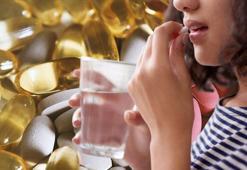 Vitamin çılgınlığı: Gereksiz takviyeler sağlığınızı tehdit ediyor! ‘Kontrolsüz kullanımı ölümcül olabiliyor’