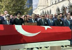 Restoranda öldürülen Cumhuriyet Savcısı Ercan Kayhan toprağa verildi