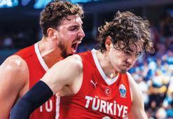 12 Dev Adam 24 yıl sonra tarih yazdı! Yunan'ı da ezdik finaldeyiz