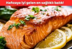 En faydalı balıklar listesinde yer alıyor! Defne yaprağı ve limonla pişirin: Hafızayı resmen ikiye katlıyor