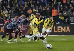 Fenerbahçe, sezonun ilk derbisinde Trabzonspor'u mağlup etti