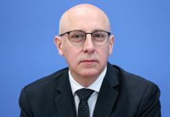 Almanya'da iç istihbaratın başına bir Türk atandı