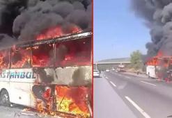 Otoyolda yolcu otobüsü alev alev yandı