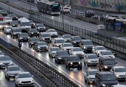 İstanbul'da haftanın ilk iş günü trafik kilit! Yoğunluk yüzde 71'e kadar çıktı